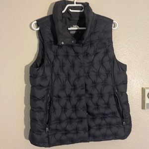 North face puffer vest